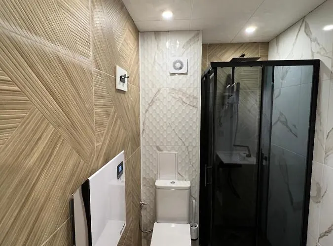 Avelov Art Apartament *