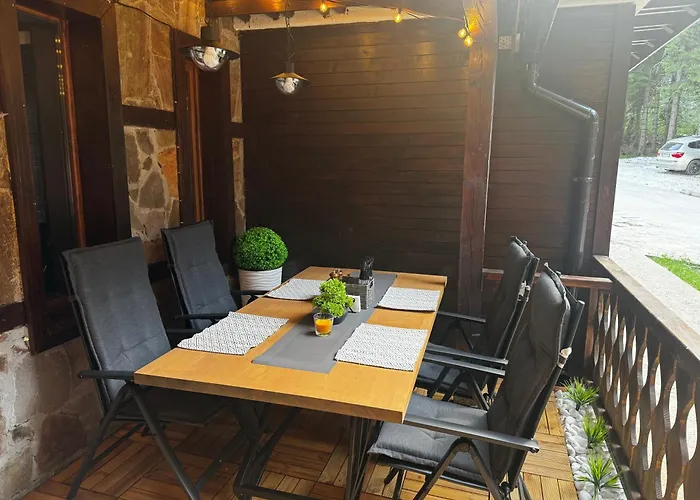 Avelov Art Apartament *